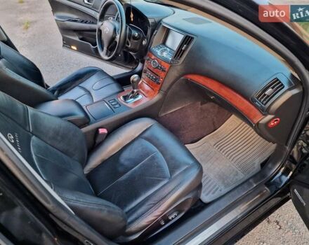 Чорний Інфініті G35, об'ємом двигуна 3.5 л та пробігом 299 тис. км за 6500 $, фото 20 на Automoto.ua