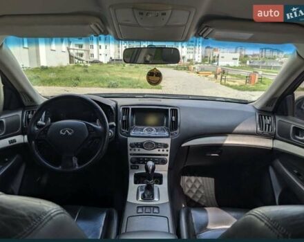 Чорний Інфініті G35, об'ємом двигуна 3.5 л та пробігом 220 тис. км за 8500 $, фото 6 на Automoto.ua