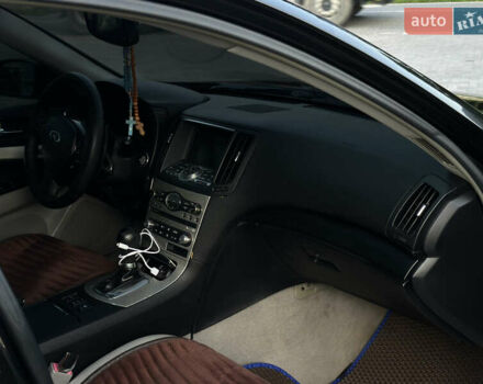 Черный Инфинити G35, объемом двигателя 0 л и пробегом 250 тыс. км за 10500 $, фото 16 на Automoto.ua