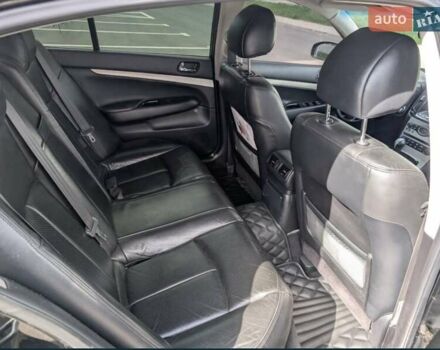 Чорний Інфініті G35, об'ємом двигуна 3.5 л та пробігом 220 тис. км за 8500 $, фото 4 на Automoto.ua