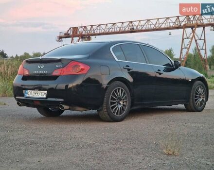 Чорний Інфініті G35, об'ємом двигуна 3.5 л та пробігом 299 тис. км за 6500 $, фото 4 на Automoto.ua