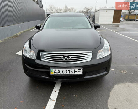 Черный Инфинити G35, объемом двигателя 3.5 л и пробегом 92 тыс. км за 10000 $, фото 1 на Automoto.ua