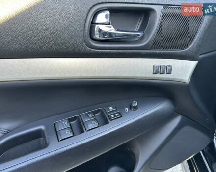 Черный Инфинити G35, объемом двигателя 3.5 л и пробегом 185 тыс. км за 6999 $, фото 6 на Automoto.ua