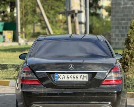 Черный Инфинити G35, объемом двигателя 5.5 л и пробегом 275 тыс. км за 10000 $, фото 4 на Automoto.ua