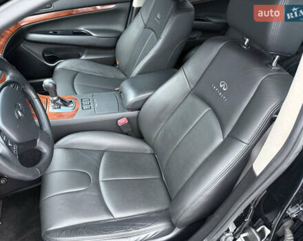 Черный Инфинити G35, объемом двигателя 3.5 л и пробегом 92 тыс. км за 10000 $, фото 7 на Automoto.ua