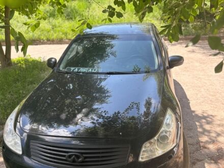 Инфинити G35 2008 в Изюме на Automoto.ua Черный Инфинити G35, объемом двигателя 3.5 л и пробегом 399 тыс. км за 5500 $, фото 1 на Automoto.ua