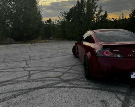 Красный Инфинити G35, объемом двигателя 3.5 л и пробегом 202 тыс. км за 8000 $, фото 4 на Automoto.ua