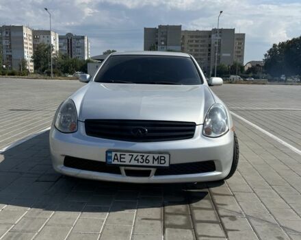 Серый Инфинити G35, объемом двигателя 3.5 л и пробегом 150 тыс. км за 9000 $, фото 1 на Automoto.ua