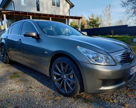 Сірий Інфініті G35, об'ємом двигуна 3.5 л та пробігом 262 тис. км за 7800 $, фото 1 на Automoto.ua