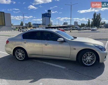 Серый Инфинити G35, объемом двигателя 3.5 л и пробегом 270 тыс. км за 8700 $, фото 2 на Automoto.ua