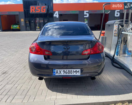 Сірий Інфініті G35, об'ємом двигуна 3.5 л та пробігом 180 тис. км за 8100 $, фото 4 на Automoto.ua