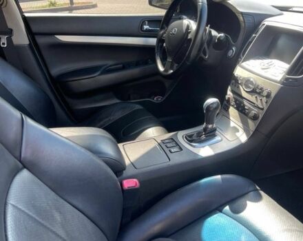 Сірий Інфініті G35, об'ємом двигуна 3.5 л та пробігом 180 тис. км за 8100 $, фото 6 на Automoto.ua