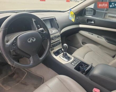 Сірий Інфініті G35, об'ємом двигуна 3.5 л та пробігом 119 тис. км за 9000 $, фото 10 на Automoto.ua