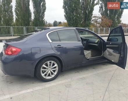 Сірий Інфініті G35, об'ємом двигуна 3.5 л та пробігом 119 тис. км за 9000 $, фото 4 на Automoto.ua