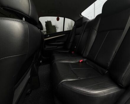 Серый Инфинити G35, объемом двигателя 3.5 л и пробегом 175 тыс. км за 6700 $, фото 7 на Automoto.ua