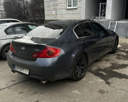 Серый Инфинити G35, объемом двигателя 3.5 л и пробегом 240 тыс. км за 9000 $, фото 2 на Automoto.ua