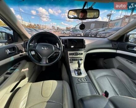 Синий Инфинити G35, объемом двигателя 3.5 л и пробегом 238 тыс. км за 9500 $, фото 1 на Automoto.ua