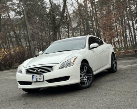 Белый Инфинити G37, объемом двигателя 3.7 л и пробегом 200 тыс. км за 10999 $, фото 9 на Automoto.ua