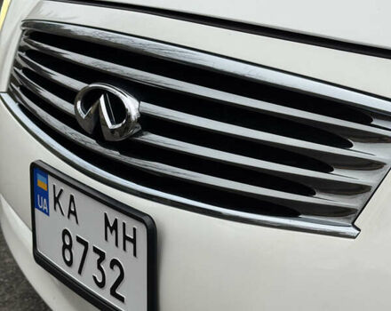 Белый Инфинити G37, объемом двигателя 3.7 л и пробегом 200 тыс. км за 10999 $, фото 33 на Automoto.ua