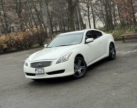Белый Инфинити G37, объемом двигателя 3.7 л и пробегом 200 тыс. км за 10999 $, фото 11 на Automoto.ua
