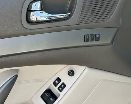 Белый Инфинити G37, объемом двигателя 3.7 л и пробегом 208 тыс. км за 12999 $, фото 35 на Automoto.ua