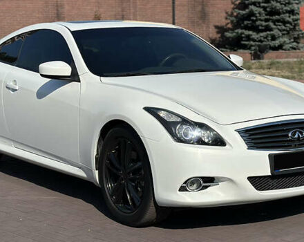 Белый Инфинити G37, объемом двигателя 3.7 л и пробегом 208 тыс. км за 12999 $, фото 11 на Automoto.ua