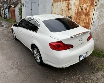 Белый Инфинити G37, объемом двигателя 3.7 л и пробегом 117 тыс. км за 11300 $, фото 2 на Automoto.ua