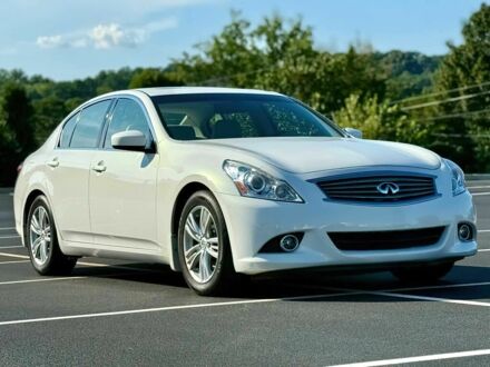 Инфинити G37 2013 в Кропивницком (Кировограде) на Automoto.ua Белый Инфинити G37, объемом двигателя 3 л и пробегом 80 тыс. км за 9000 $, фото 1 на Automoto.ua