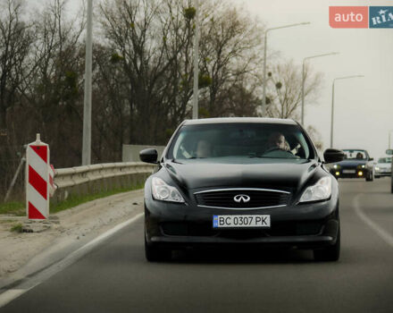 Черный Инфинити G37, объемом двигателя 3.7 л и пробегом 70 тыс. км за 10500 $, фото 11 на Automoto.ua