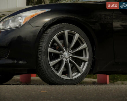 Черный Инфинити G37, объемом двигателя 3.7 л и пробегом 70 тыс. км за 10500 $, фото 13 на Automoto.ua