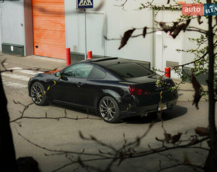 Черный Инфинити G37, объемом двигателя 3.7 л и пробегом 70 тыс. км за 10500 $, фото 6 на Automoto.ua