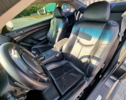 Черный Инфинити G37, объемом двигателя 0 л и пробегом 136 тыс. км за 10500 $, фото 3 на Automoto.ua