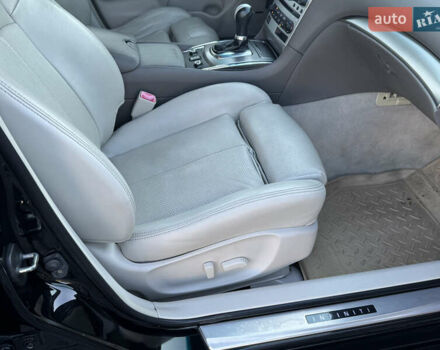 Черный Инфинити G37, объемом двигателя 3.7 л и пробегом 188 тыс. км за 9499 $, фото 9 на Automoto.ua