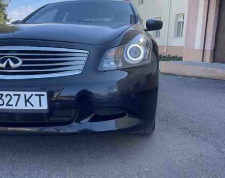 Чорний Інфініті G37, об'ємом двигуна 3.7 л та пробігом 266 тис. км за 10000 $, фото 10 на Automoto.ua