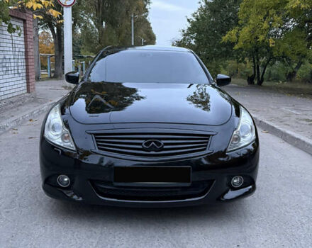 Чорний Інфініті G37, об'ємом двигуна 3.7 л та пробігом 220 тис. км за 10900 $, фото 5 на Automoto.ua