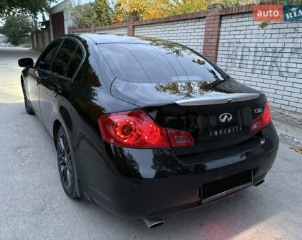 Чорний Інфініті G37, об'ємом двигуна 3.7 л та пробігом 220 тис. км за 10900 $, фото 9 на Automoto.ua