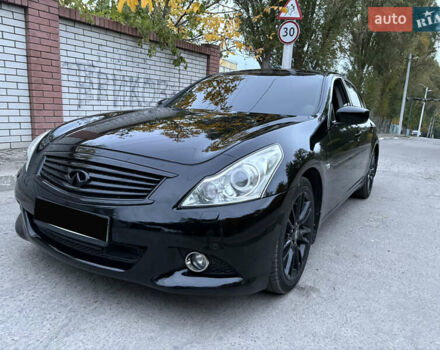 Чорний Інфініті G37, об'ємом двигуна 3.7 л та пробігом 220 тис. км за 10900 $, фото 1 на Automoto.ua