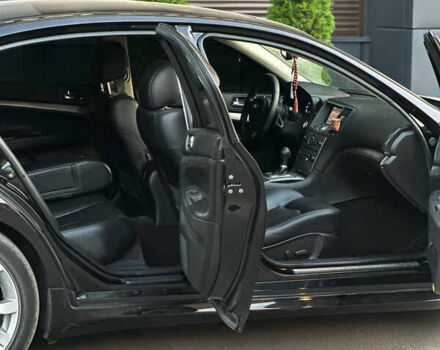 Черный Инфинити G37, объемом двигателя 3.7 л и пробегом 80 тыс. км за 13900 $, фото 13 на Automoto.ua