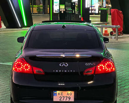 Черный Инфинити G37, объемом двигателя 3.7 л и пробегом 80 тыс. км за 13900 $, фото 10 на Automoto.ua