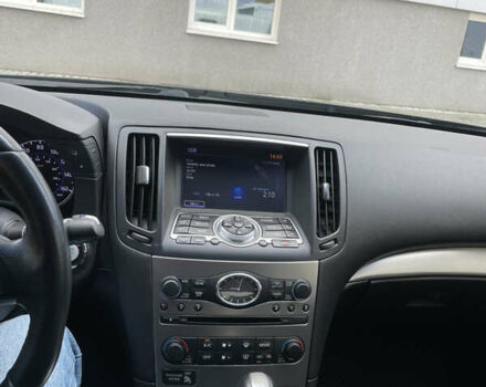 Черный Инфинити G37, объемом двигателя 3.7 л и пробегом 193 тыс. км за 12200 $, фото 12 на Automoto.ua