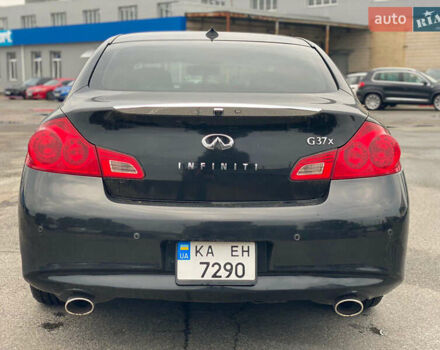 Черный Инфинити G37, объемом двигателя 3.7 л и пробегом 127 тыс. км за 11300 $, фото 4 на Automoto.ua