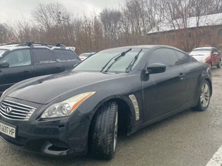 Черный Инфинити G37, объемом двигателя 3.7 л и пробегом 200 тыс. км за 8000 $, фото 1 на Automoto.ua