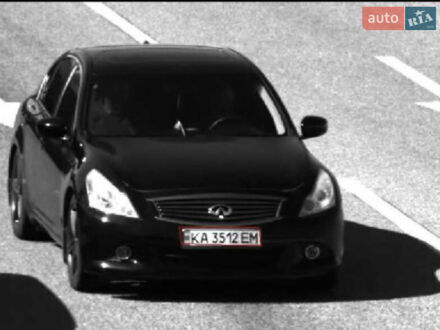 Черный Инфинити G37, объемом двигателя 3.7 л и пробегом 240 тыс. км за 10700 $, фото 1 на Automoto.ua