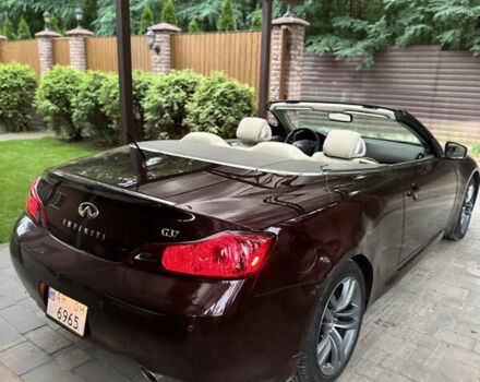 Червоний Інфініті G37, об'ємом двигуна 3.7 л та пробігом 108 тис. км за 13900 $, фото 2 на Automoto.ua