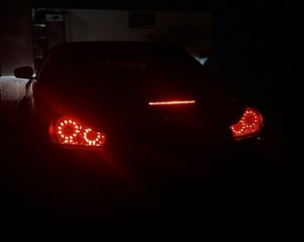 Красный Инфинити G37, объемом двигателя 3.7 л и пробегом 80 тыс. км за 11000 $, фото 4 на Automoto.ua