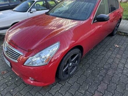 Червоний Інфініті G37, об'ємом двигуна 3.7 л та пробігом 135 тис. км за 12000 $, фото 1 на Automoto.ua