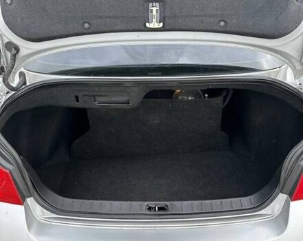 Серый Инфинити G37, объемом двигателя 3.7 л и пробегом 250 тыс. км за 10500 $, фото 3 на Automoto.ua