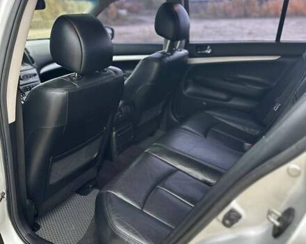 Серый Инфинити G37, объемом двигателя 3.7 л и пробегом 250 тыс. км за 10500 $, фото 1 на Automoto.ua