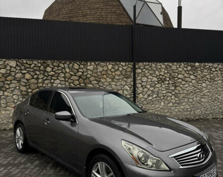 Серый Инфинити G37, объемом двигателя 3.7 л и пробегом 243 тыс. км за 13300 $, фото 3 на Automoto.ua