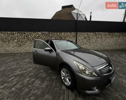 Серый Инфинити G37, объемом двигателя 3.7 л и пробегом 243 тыс. км за 13300 $, фото 9 на Automoto.ua